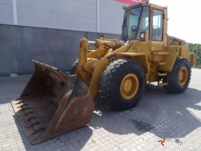 CASE 721 Front-end loaders (1994 year) #1013