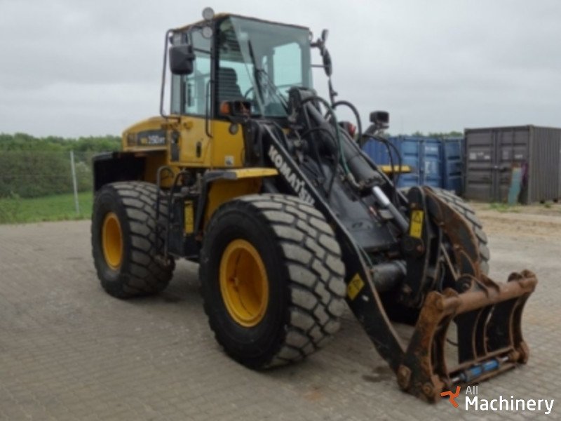 KOMATSU WA250PT-5 Front-end loaders #1015