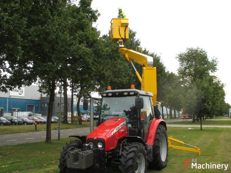 Custers Tractormounted aerial work platform SPS Truck mounted working
