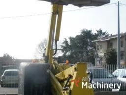 AIRO SG1400 JD 4WD Articulated boom lifts (2000 year) #1052