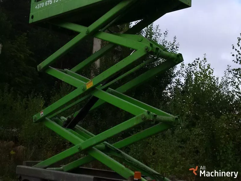 HAULOTTE Compact 8 Scissor lifts for rent (2007 year) #1073
