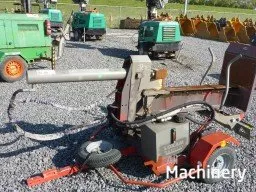 TOW BEHIND  Log Splitter Wood splitters (2000 year) #1079