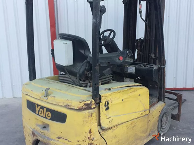 YALE ERP16VT MWB E2130 Three-wheel forklifts (2010 year) #1160