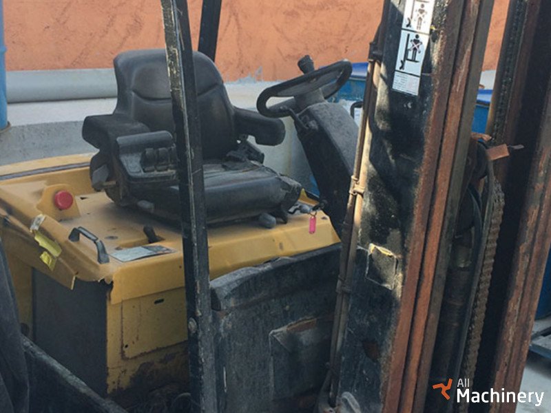 YALE ERP18ATF (SW8) E2080 Three-wheel forklifts #1162