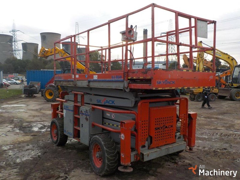 SKYJACK SJ8841 Scissor lifts (2011 year) #1192