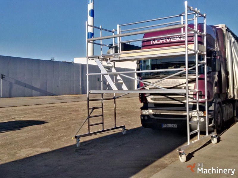 CUSTERS A truck scaffold Mobile scaffolds #1201