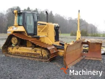 CATERPILLAR D6N LGP  Bulldozers (2015 year) #1297