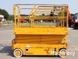 UPRIGHT X26 Scissor lifts #1307
