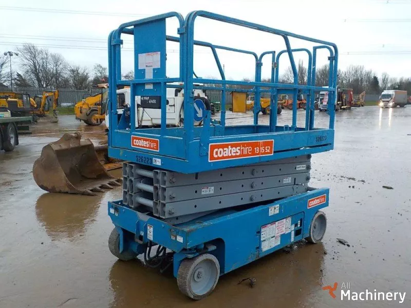 GENIE GS2646 Scissor lifts (2004 year) #1326