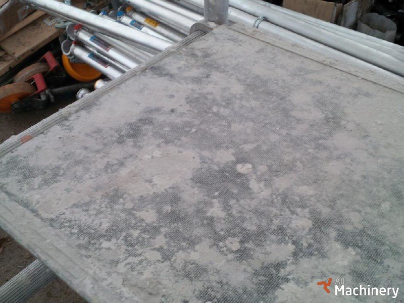 CUSTERS Custers Mobile scaffolds #1333