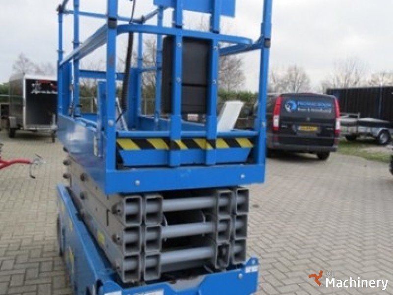 GENIE GS2632 Scissor lifts (2010 year) #1380