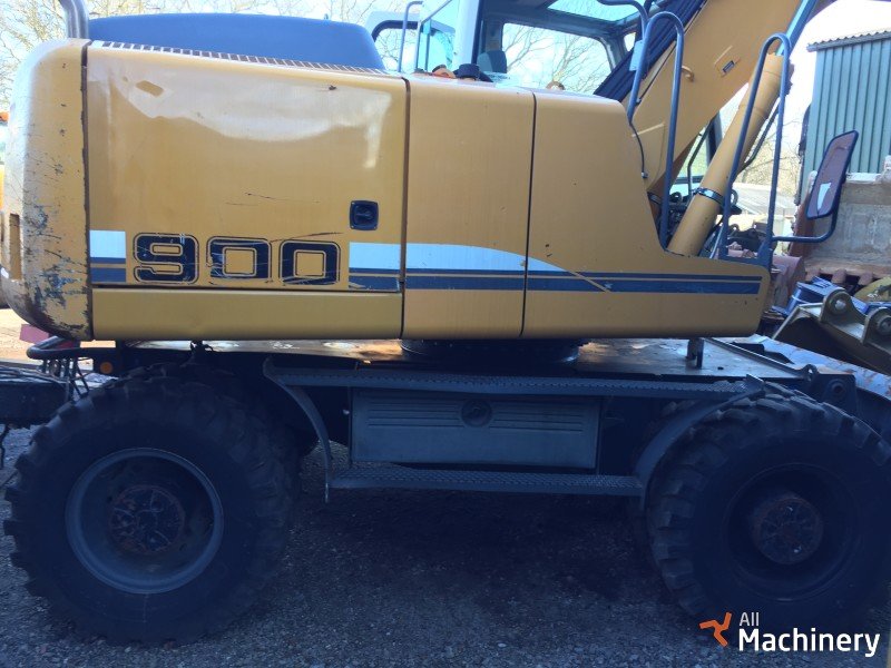 LIEBHERR A900C Litronic Wheel excavators #1386