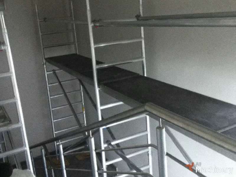 CUSTERS Laiptinės pastoliai Mobile scaffolds (2018 year) #1536