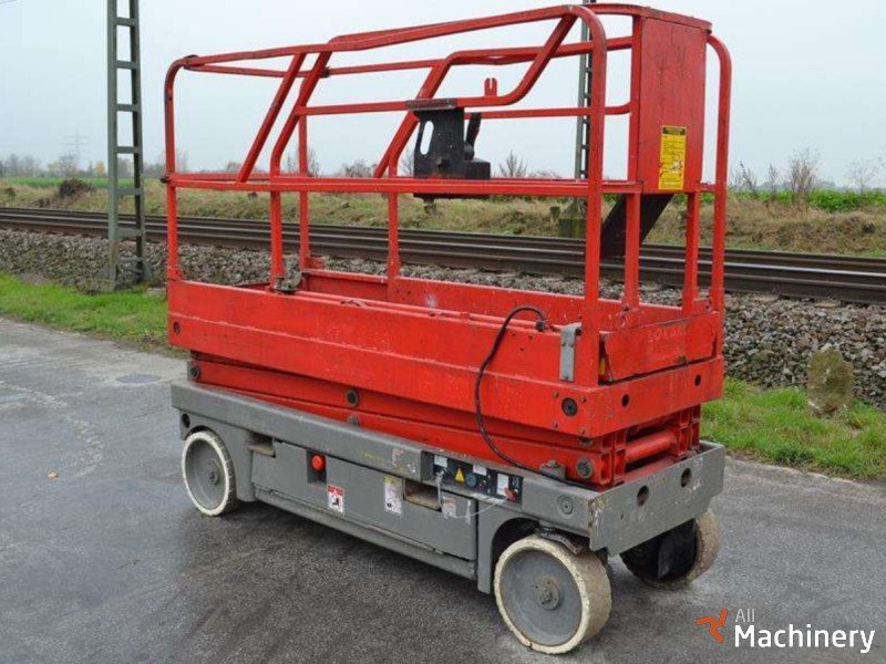 HAULOTTE Compact 8 Scissor lifts for rent #1578