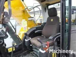 JCB JS220LC Tracked excavators (2008 year) #16