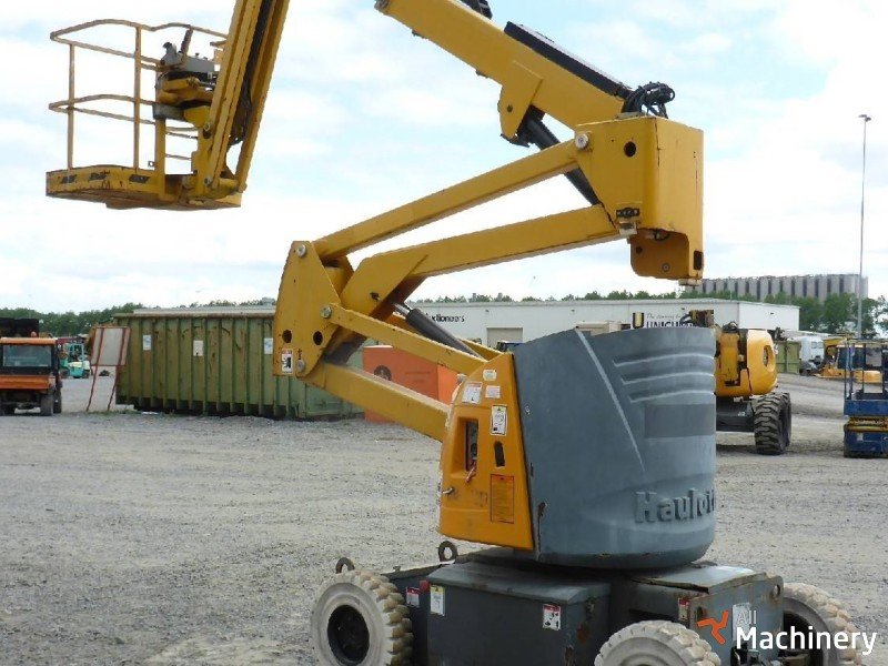HAULOTTE HA12IP Articulated boom lifts #1617