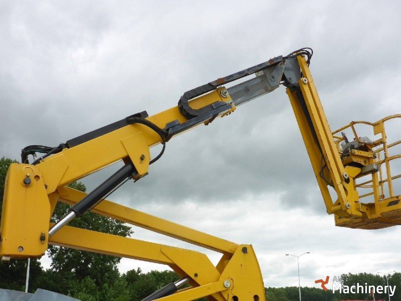 HAULOTTE HA12IP Articulated boom lifts #1617