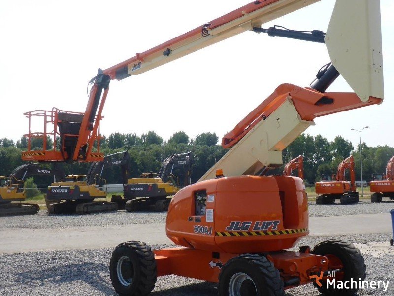 JLG 600AJ Articulated boom lifts #1640