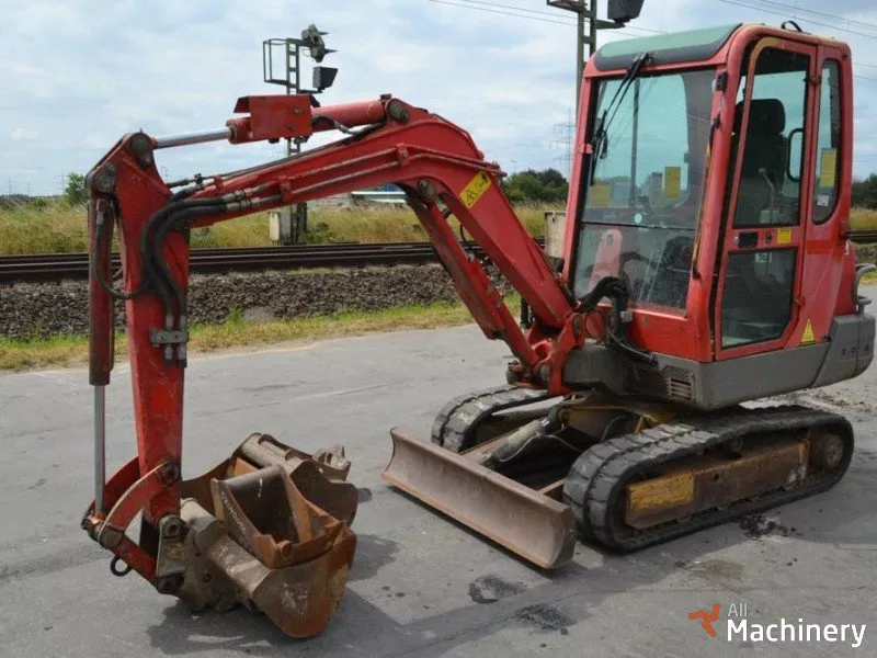 YANMAR B25V Mini excavators 1-7 t. (2006 year) #1677