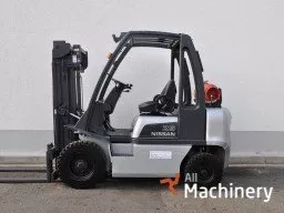 NISSAN UDO2A25PQ Forklifts (2009 year) #1691