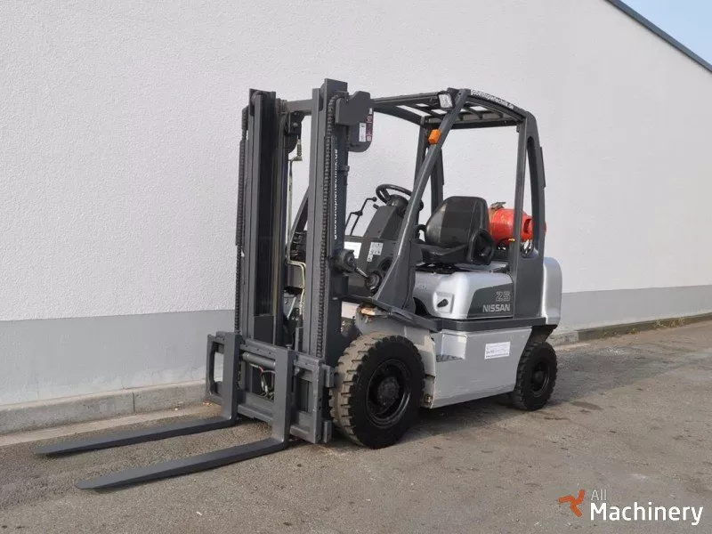 NISSAN UDO2A25PQ Forklifts (2009 year) #1691
