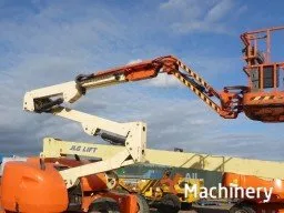 JLG 450AJ Articulated boom lifts (2001 year) #1699