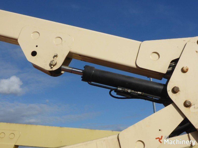 JLG 450AJ Articulated boom lifts #1699