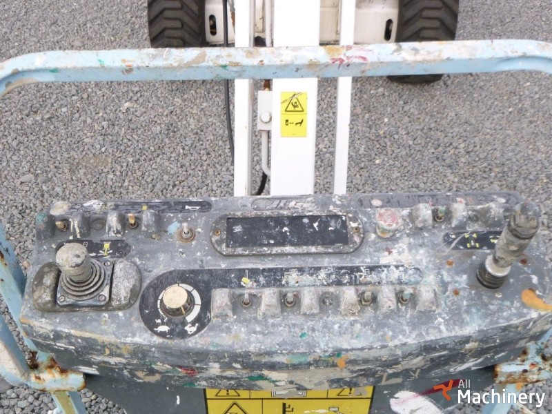 JLG 450AJ Articulated boom lifts #1700