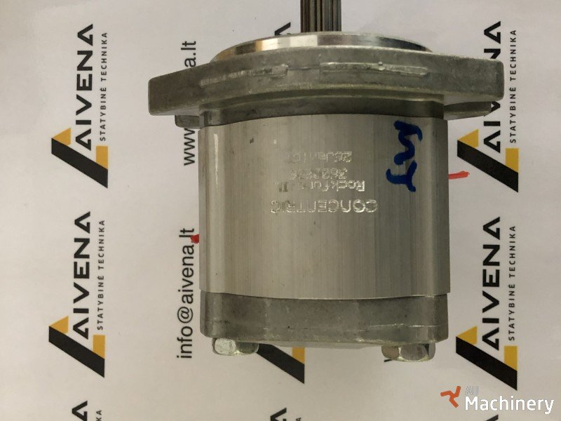 JLG hydraulic pump Working platform hydraulic parts (2018 year) #1712