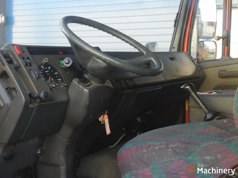 MERCEDES-BENZ 814 Truck mounted working platforms #175