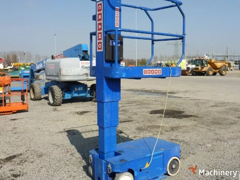 UPRIGHT TM12 Vertical mast lifts (2006 year) #177