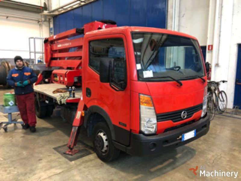 NISSAN NISSAN CABSTAR 35.11 w/Oil&Steel Snake 2010 Compact RE Truck mounted working platforms #1811