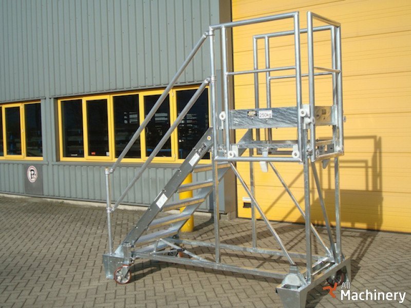 CUSTERS Custers Aviation scaffolds #191