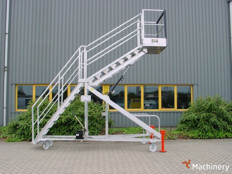 CUSTERS Custers Aviation scaffolds #191