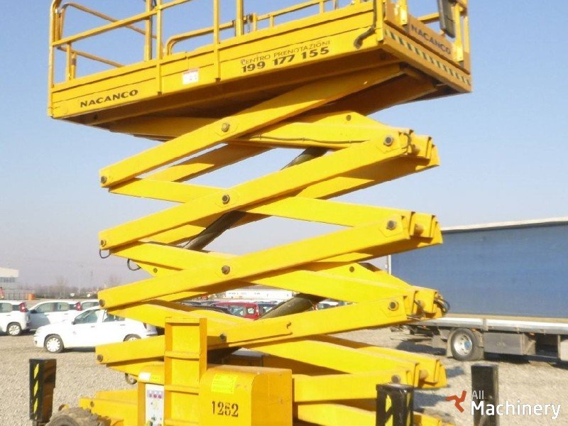 HAULOTTE H18SX Scissor lifts (2007 year) #1912