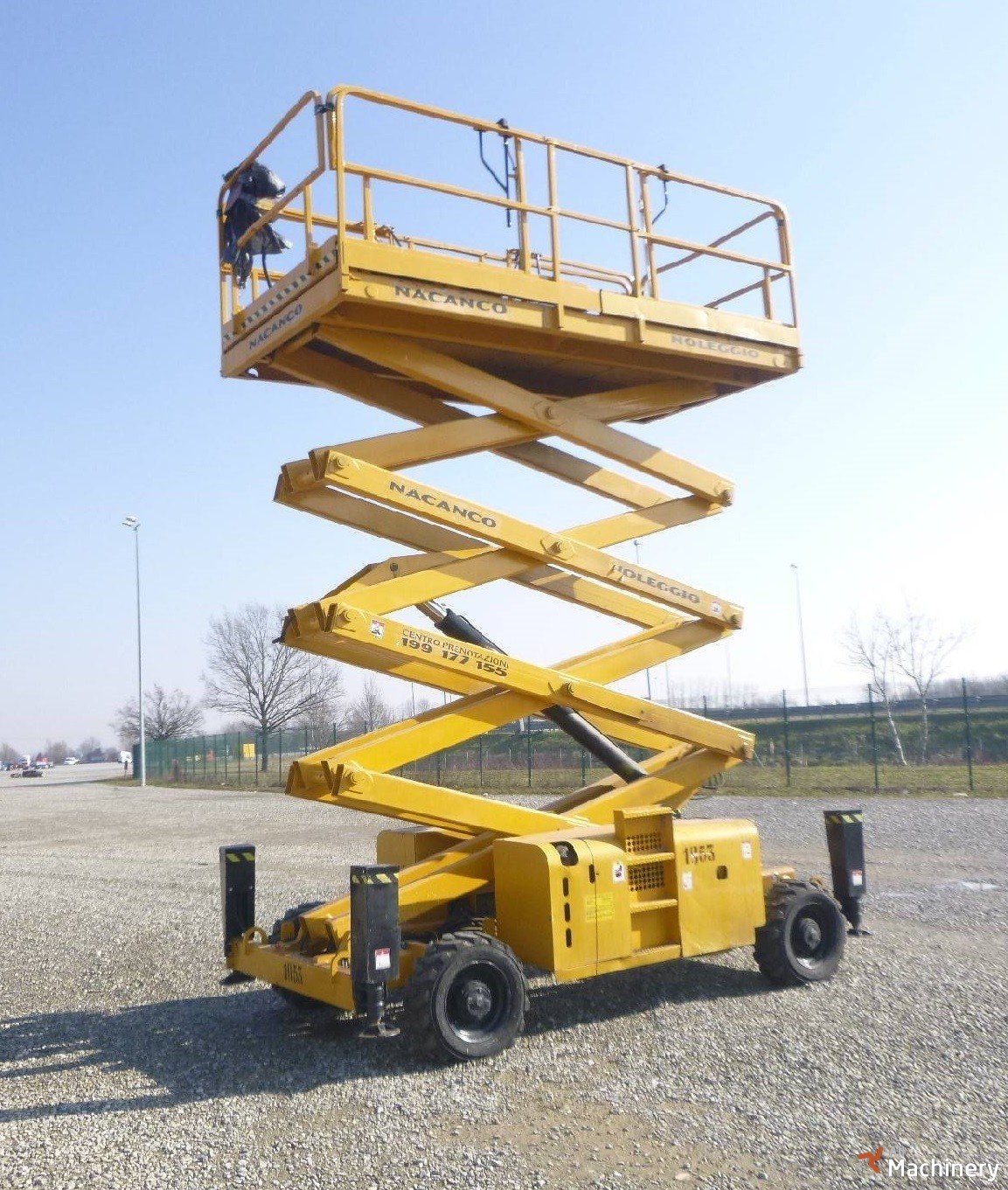 HAULOTTE H15SX Scissor lifts ID 1913 allmachinery