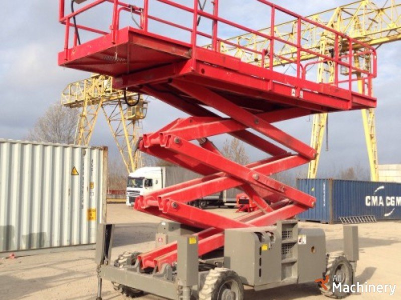 CUSTERS Heavy duty Mobile scaffolds for rent #195