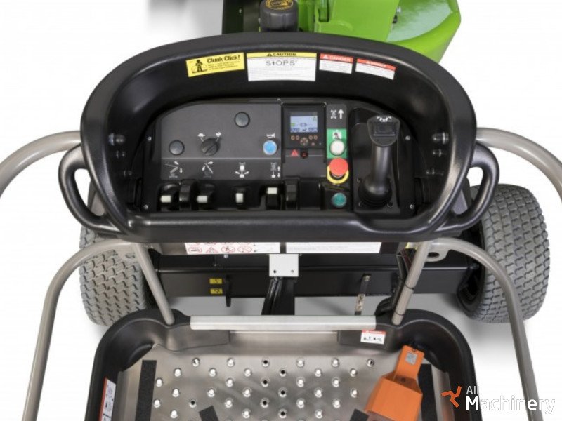 NIFTYLIFT HR12L 12.1m Self Propelled Trailer mounted working platforms #2024