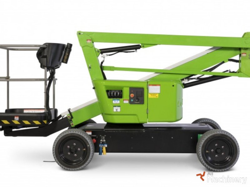 NIFTYLIFT HR12L 12.1m Self Propelled Trailer mounted working platforms #2024