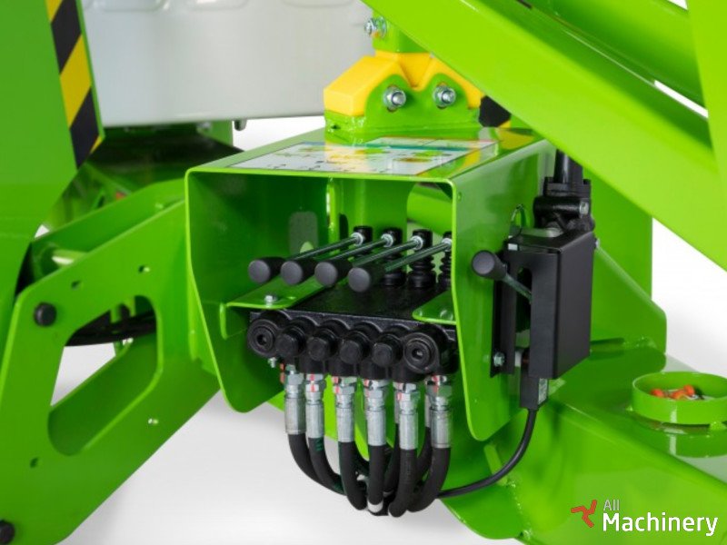 NIFTYLIFT 150T trailer mount Articulated boom lifts #2059