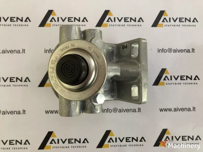 LIEBHERR A900 fuel pump 10046958 ekskavatorių Excavator engines and spare parts (2019 year) #2065