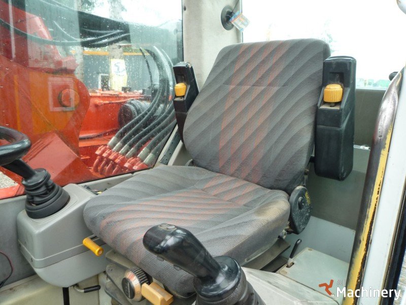 O&K MH5 Wheel excavators #2123