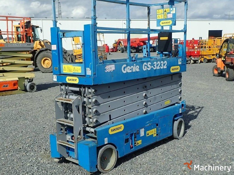GENIE GS3232 Scissor lifts (2007 year) #2135