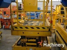 HAULOTTE Compact 10 Scissor lifts (2006 year) #2229