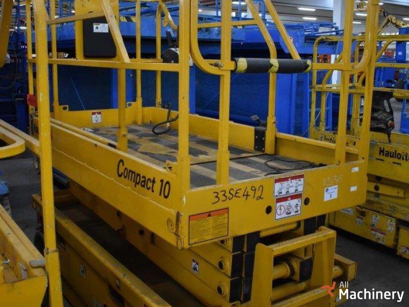 HAULOTTE Compact 10 Scissor lifts (2006 year) #2229