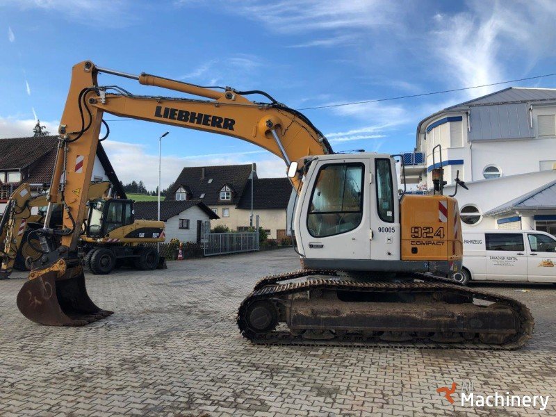 LIEBHERR R924 Tracked excavators #2272