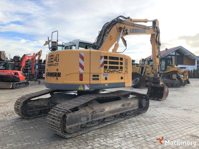 LIEBHERR R924 Tracked excavators #2272