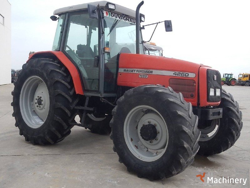 MASSEY FERGUSON 4260  Wheel tractors #24