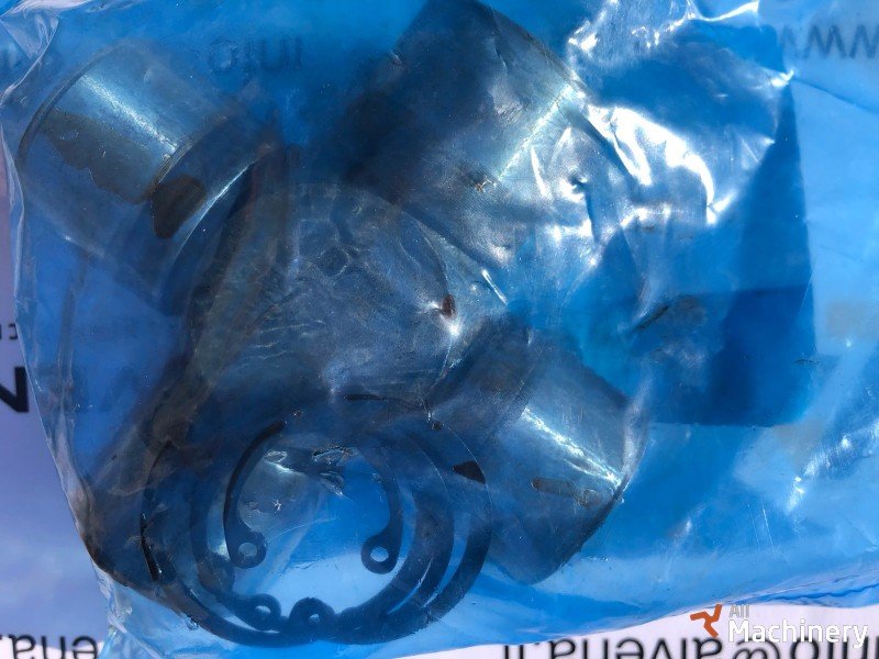 CLAAS Carraro 46221 Loader transmission & steering parts (2020 year) #2503