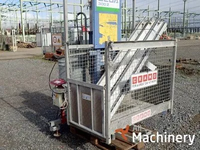 GEDA 300Z Vertical mast lifts (2007 year) #2649